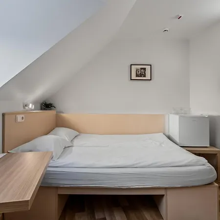 Hotell Express Oldtown 3*